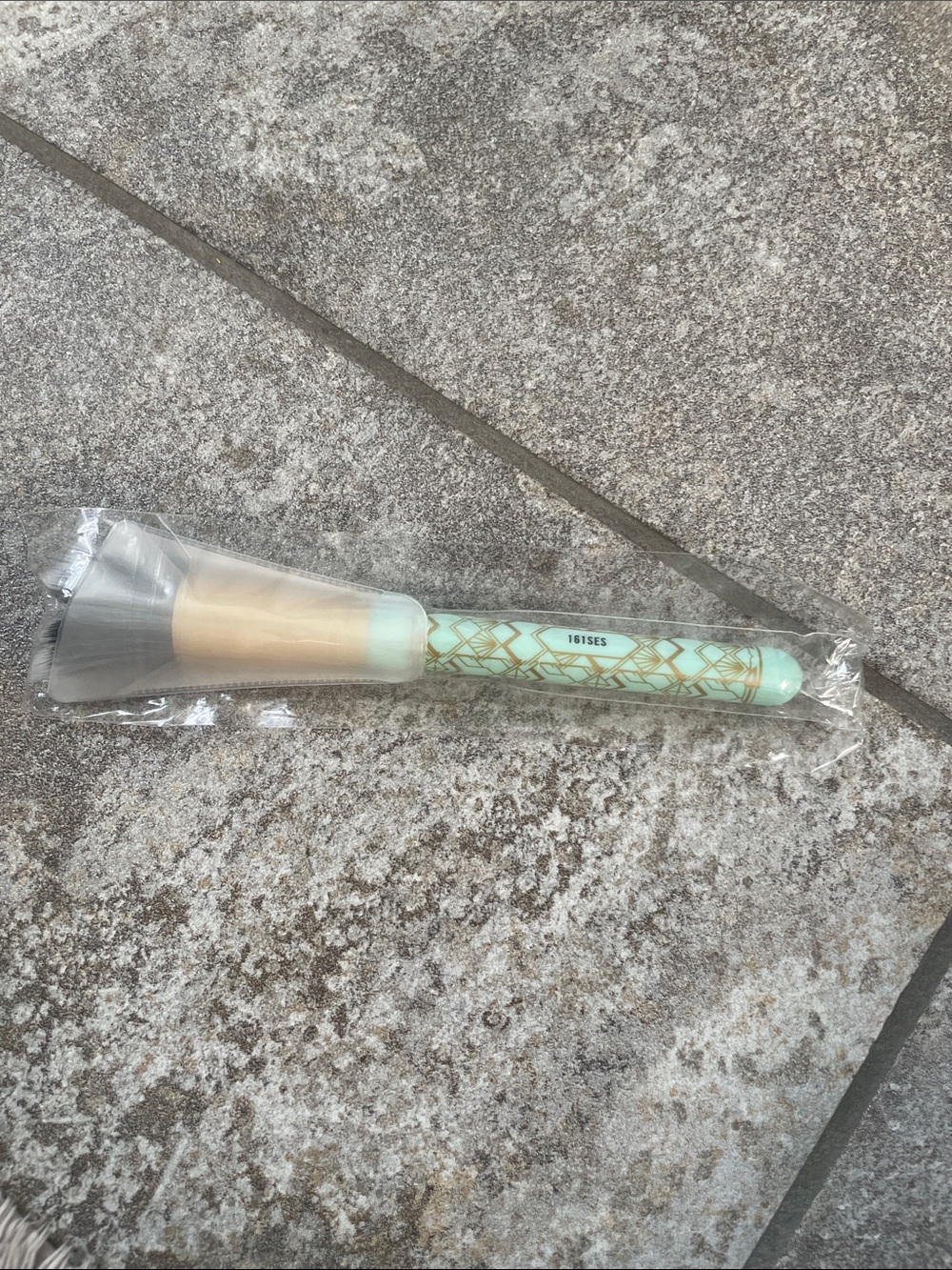 MAC Cosmetics 161 ses